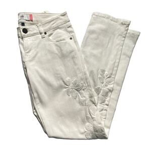 Cabi Slim Boyfriend Jeans Women 2 Cream Floral Embroidered Stretch